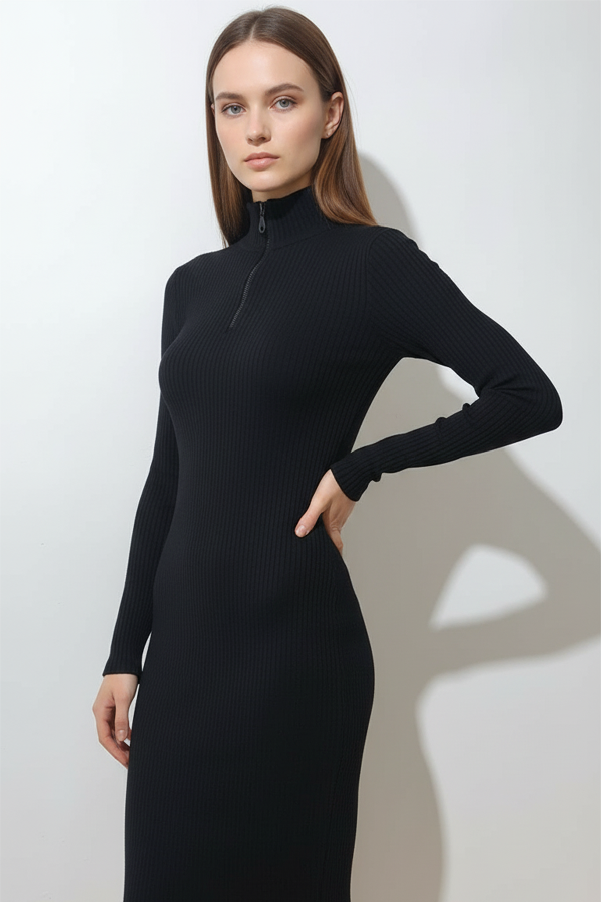 Kadın Fermuarlı Siyah Uzun Elbise