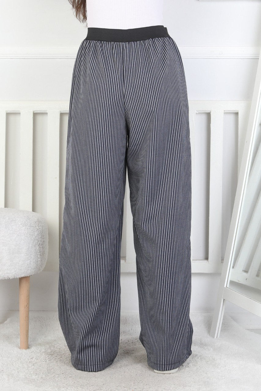 Bol Paça Dik Çizgili Kız Çocuk Eşofman Altı