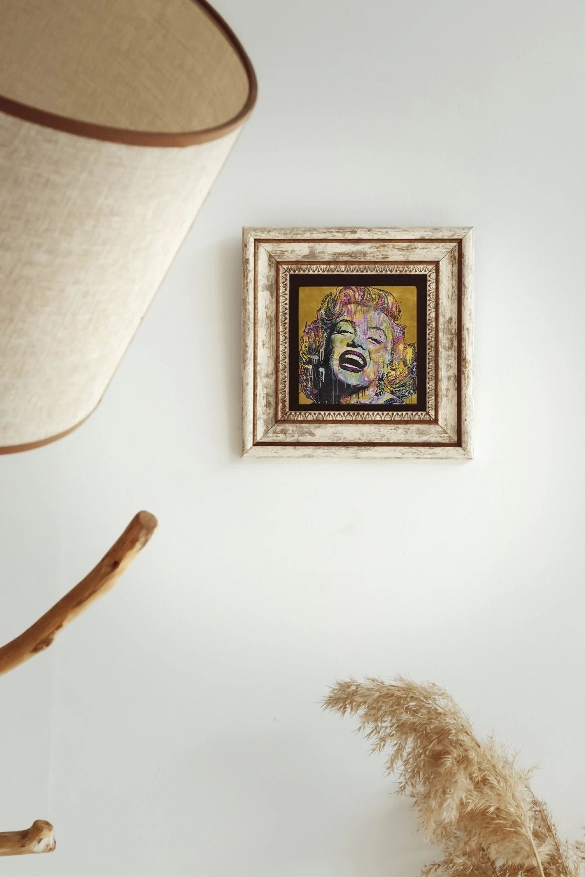 Marilyn Monroe Çerçeveli Taş Tablo , Çerçeveli Taş Duvar Dekoru-enkcrcvtbl-00178 20 cm