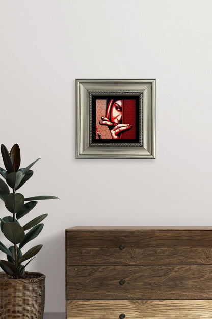 Kadın Çerçeveli Taş Tablo 20 cm