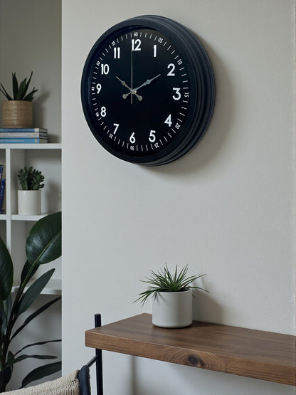 Zentime Pure Dark Black 40 Cm Metal Duvar Saati