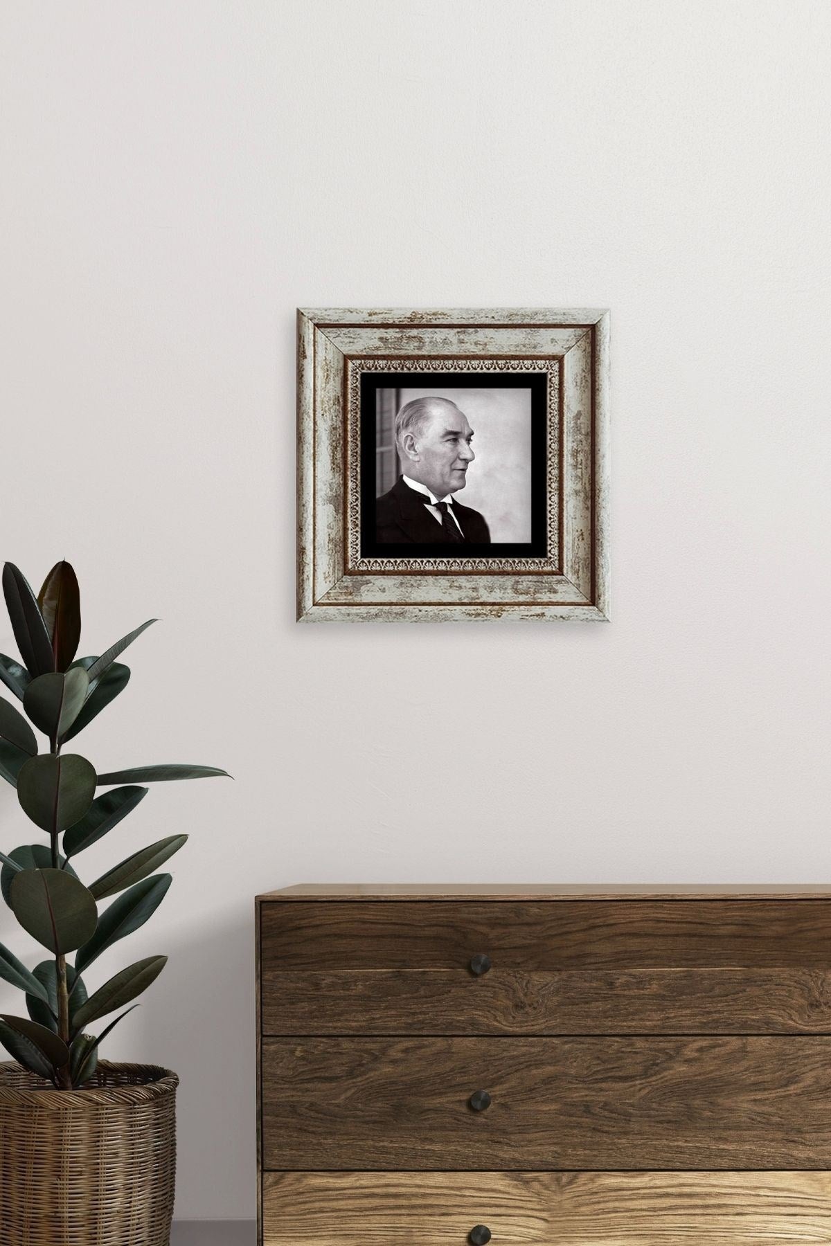 Atatürk Çerçeveli Taş Tablo 20 cm