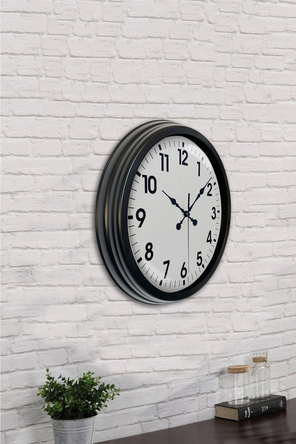 Zentime 40 Cm Siyah Şık Duvar Saati