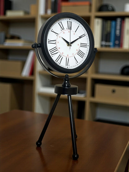 Zentime Siyah Zarif Üç Ayaklı Masa Saati