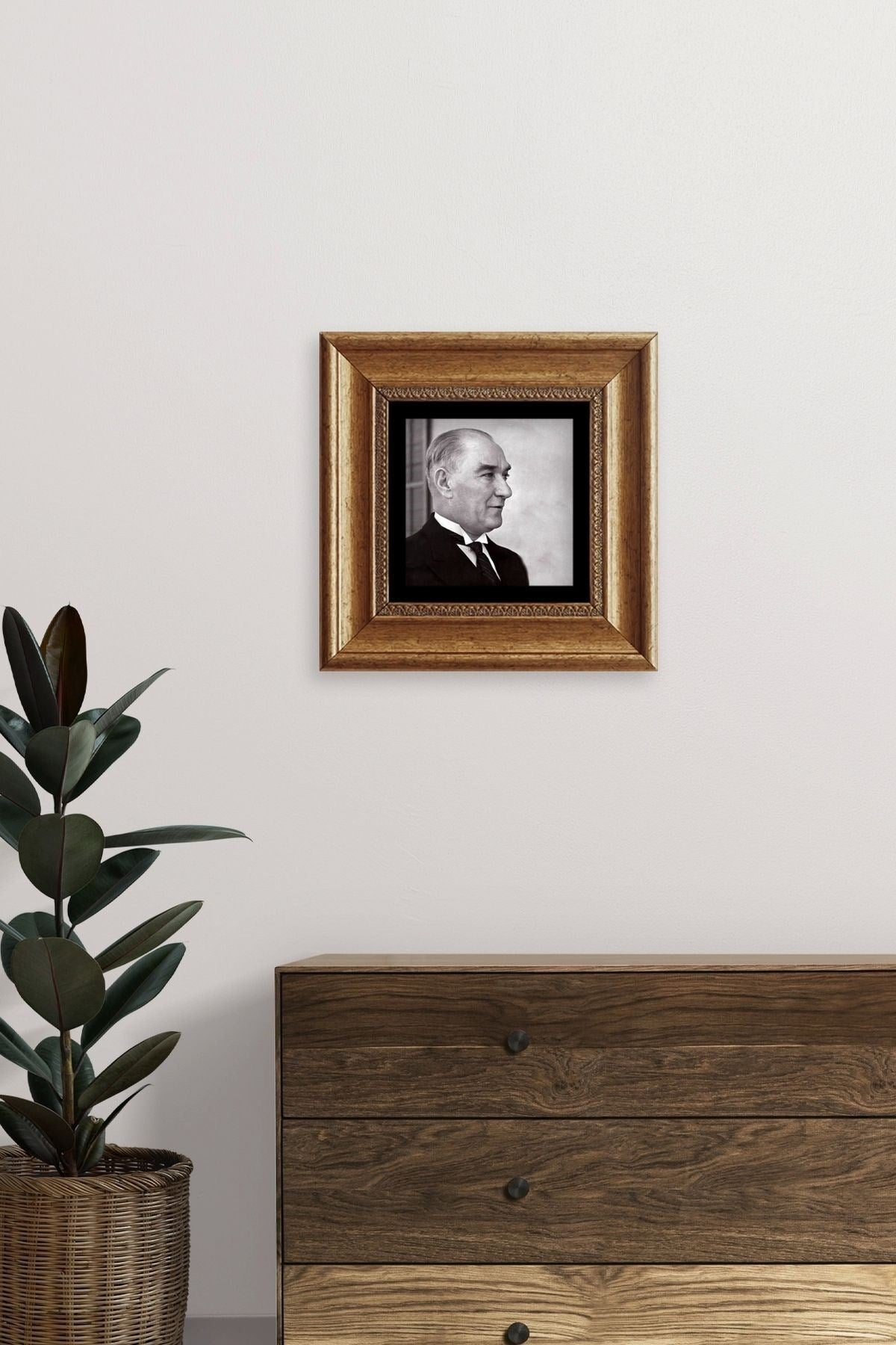 Atatürk Çerçeveli Taş Tablo 20 cm