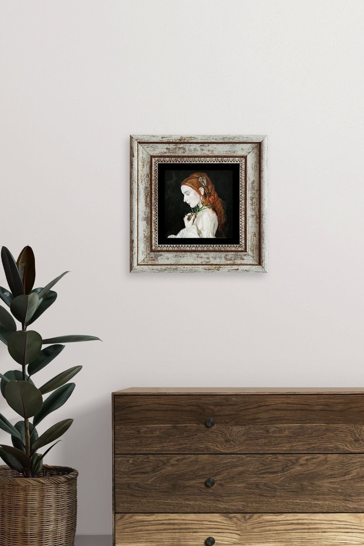 Kadın Çerçeveli Taş Tablo 20 cm