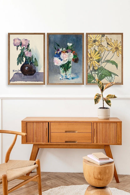 Vazodaki Çiçekler Üçlü Ahşap Çerçeveli Tablo 50 x 70