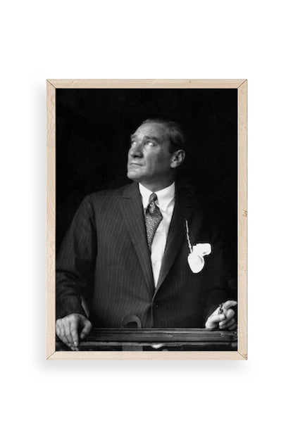 Atatürk Ahşap Çerçeveli Tablo 17 x 23