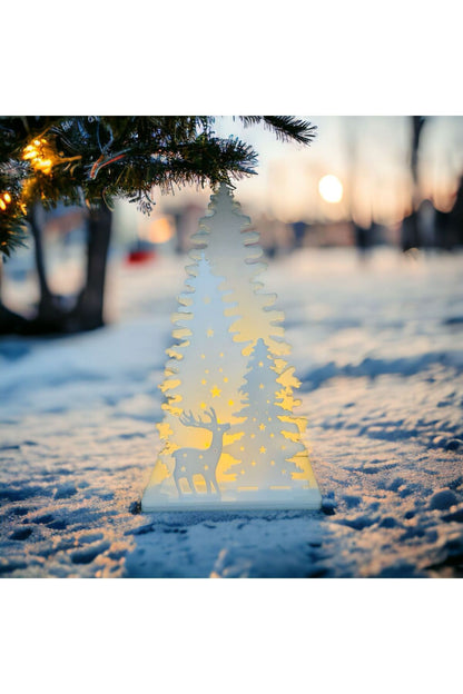 Işıklı Beyaz Yılbaşı Ağacı Geyikli Pleksi Masa Dekorasyonu Noel Süsü 20 Cm