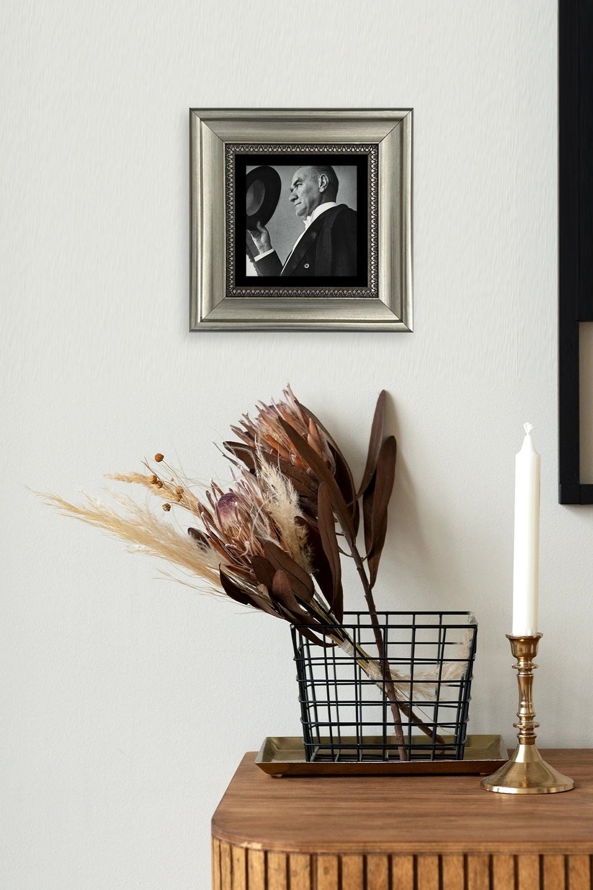 Atatürk Çerçeveli Taş Tablo 20 cm