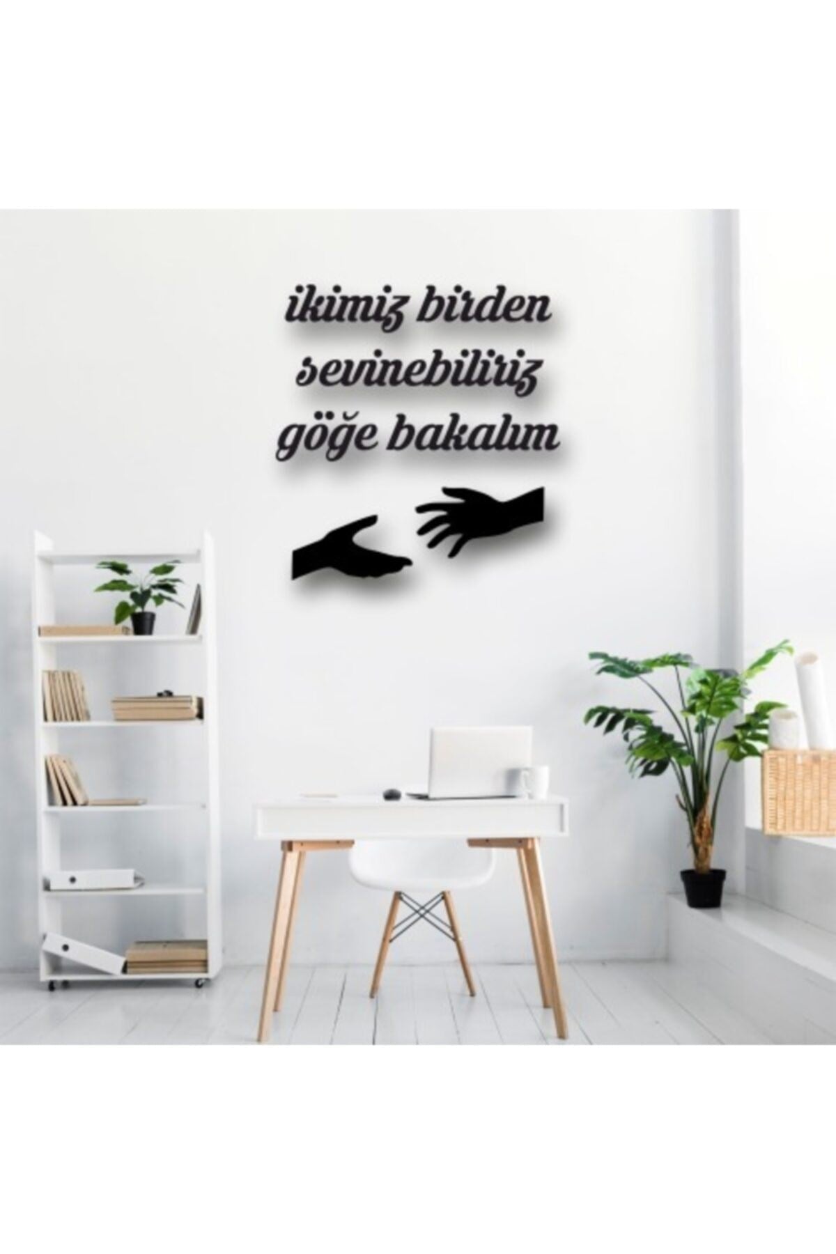 Ikimiz Birden Sevinebiliriz Göğe Bakalım 40 x 40