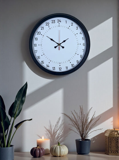 Siyah 40 Cm Metal 24 Saat Göstergeli Özel Tasarım Duvar Saati