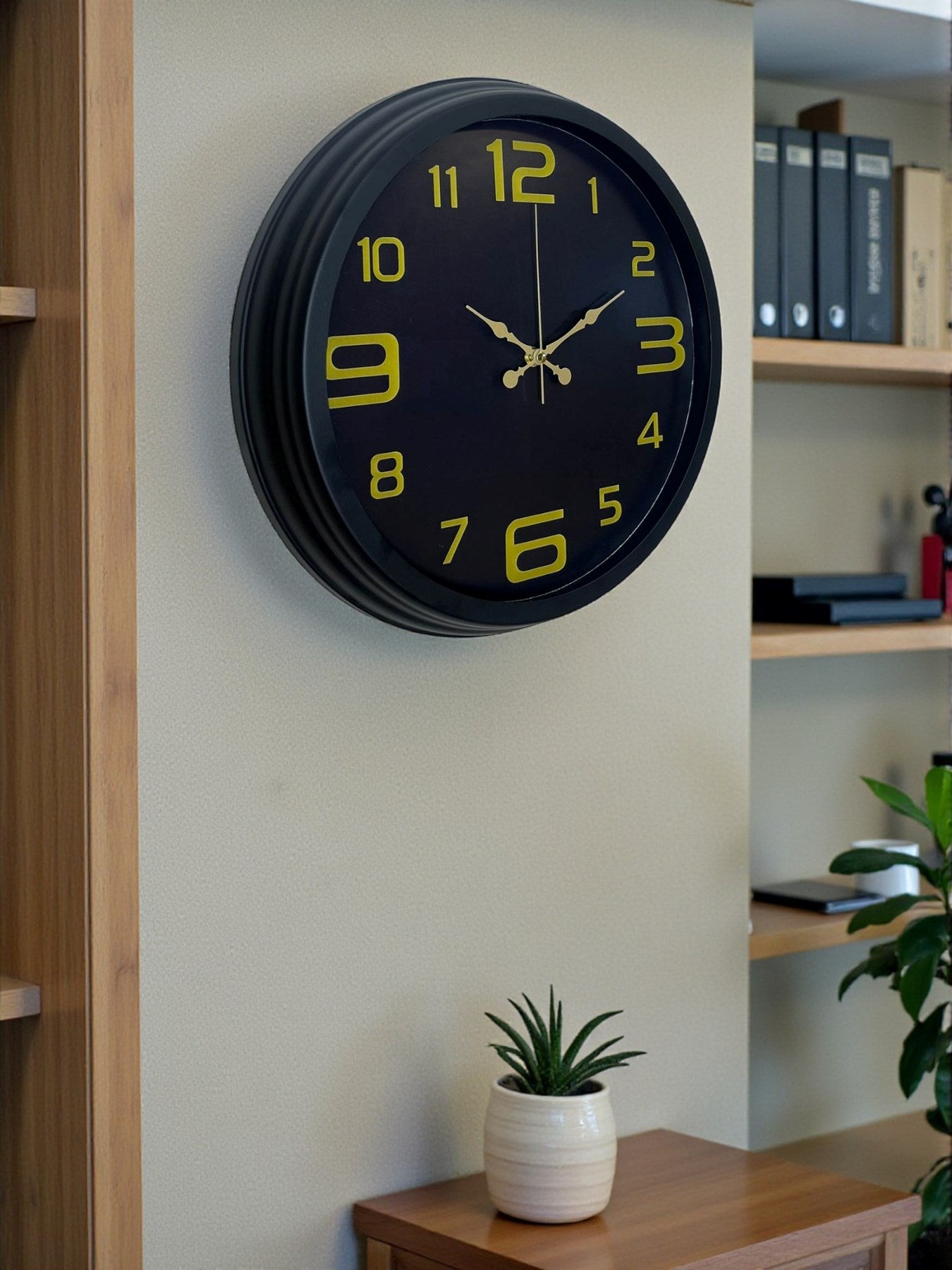 Zentime Prime Black 40 cm Metal Modern Tasarım Duvar Saati