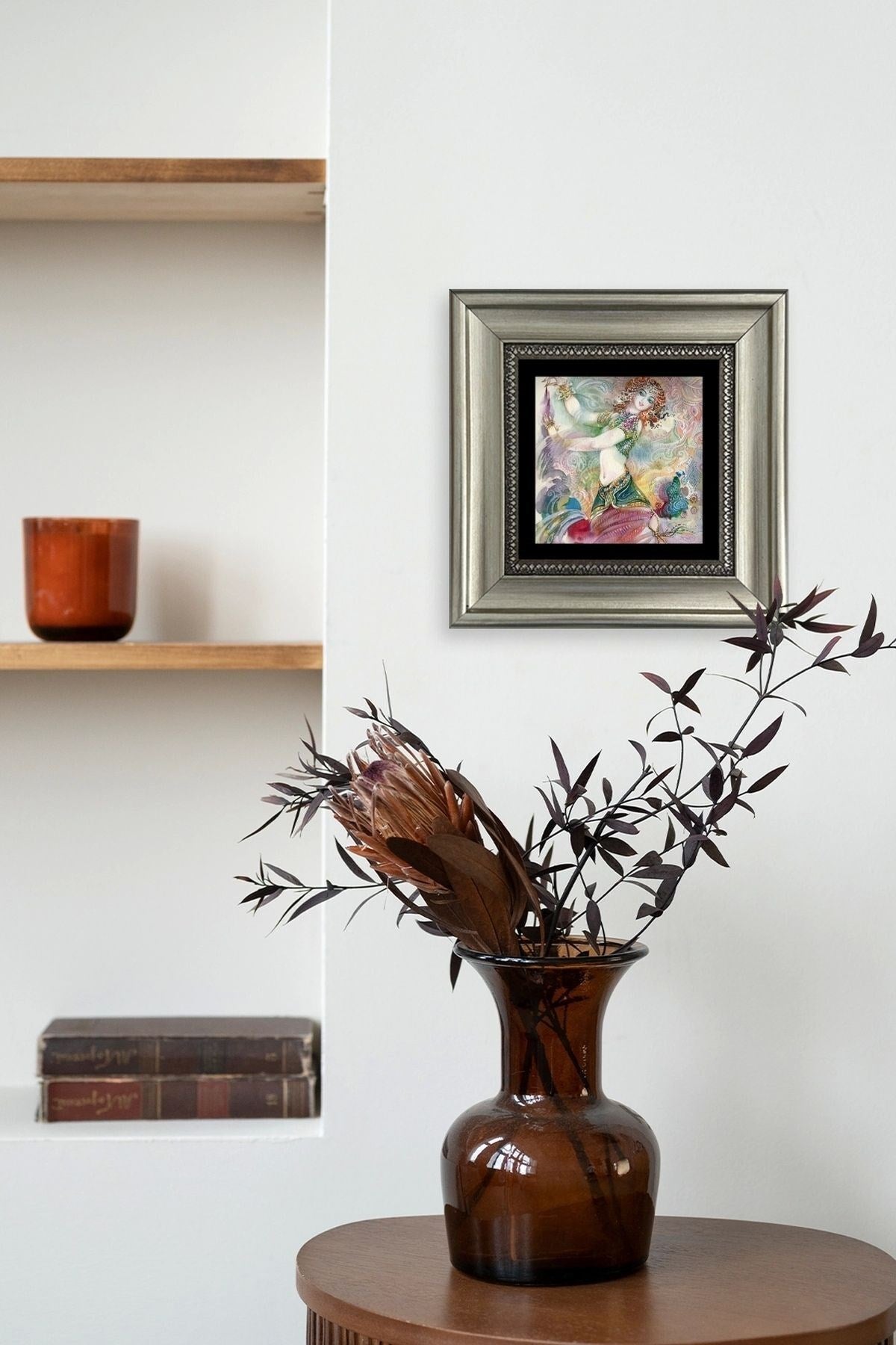 Kadın Çerçeveli Taş Tablo 20 cm