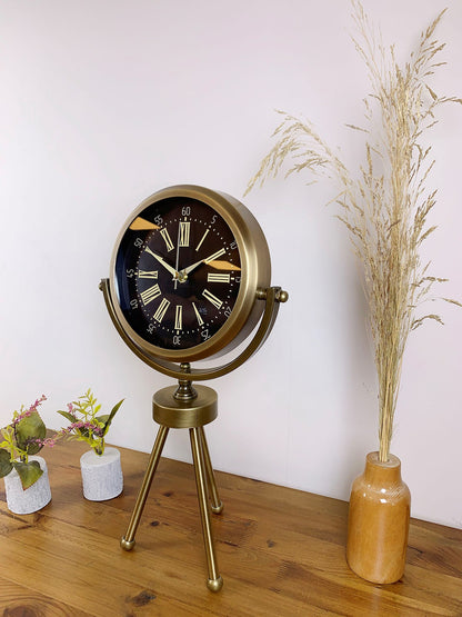 Zentime Eskitme Vintage Üç Ayaklı Duvar Saati