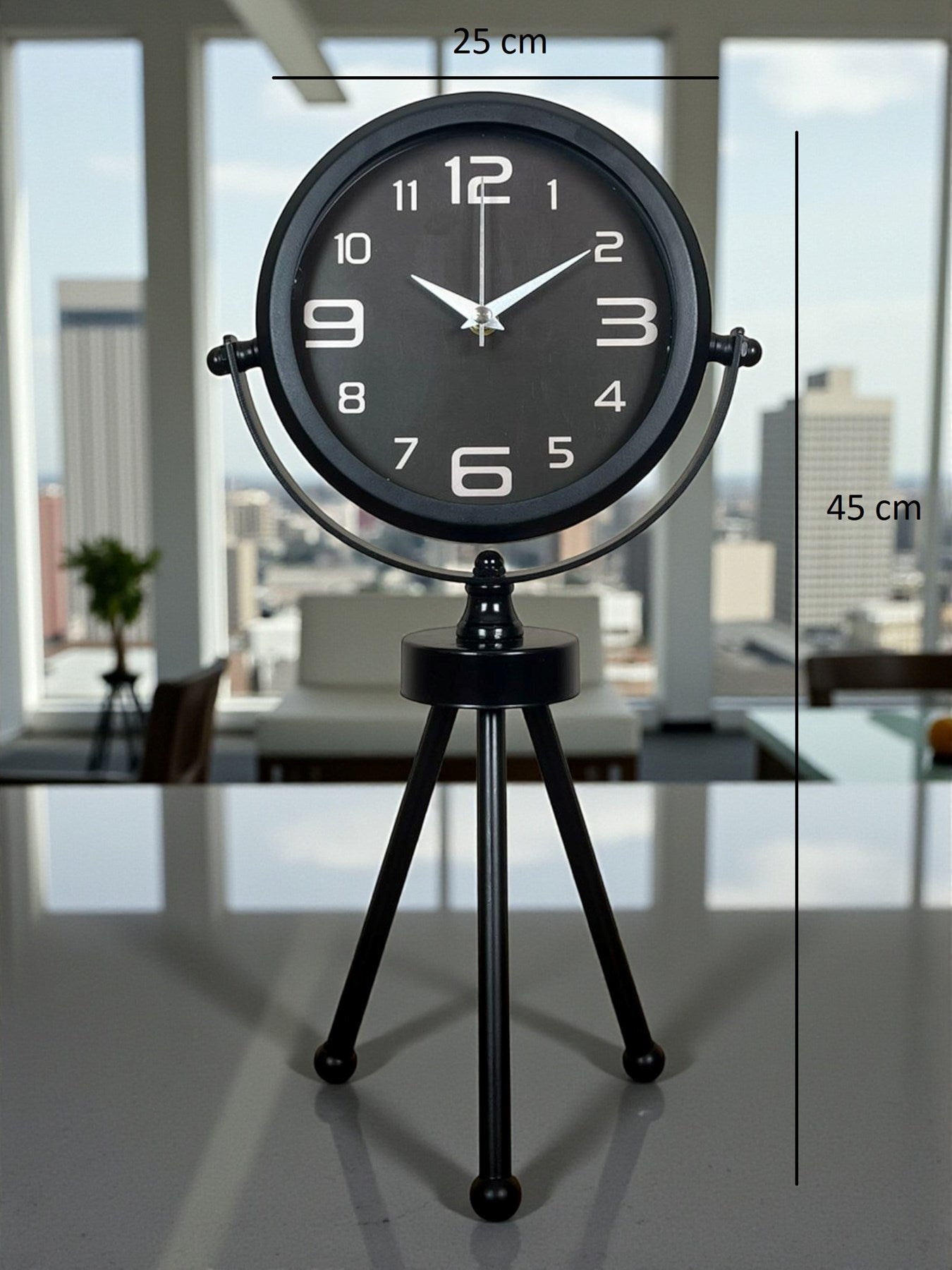 Zentime Siyah Zarif Üç Ayaklı Masa Saati