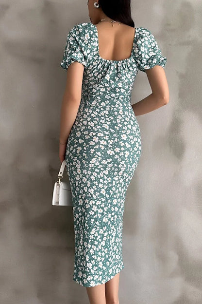 Mint Yeşili Desenli Yırtmaçlı Midi Elbise