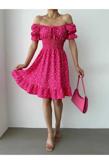 Kayık Yaka Gipeli Bürümcük Mini Elbise – Pembe