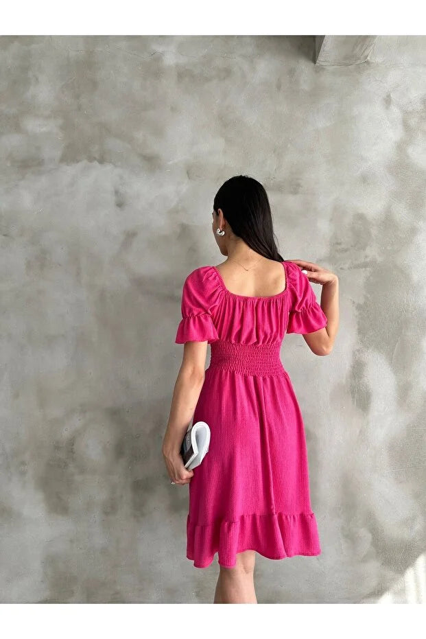 Büzgü ve Fırfırlı Kayık Yaka Mini Elbise – Pembe