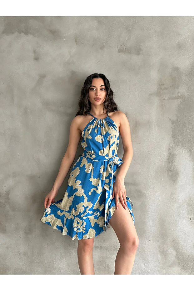 Kadın Mavi Bej Desenli Halter Yaka Kuşaklı Yazlık Elbise
