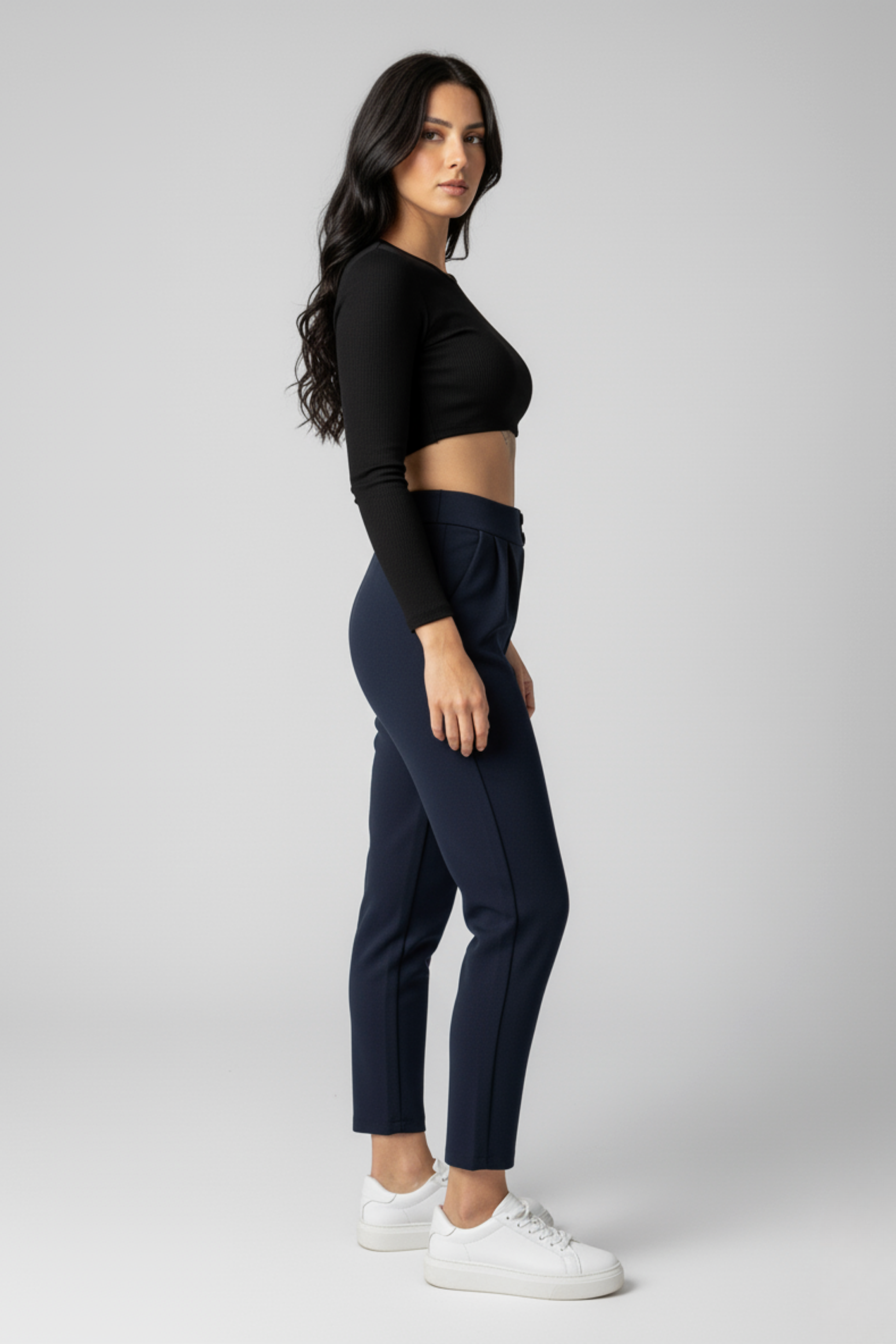 Kadın Yüksek Bel Çift Düğmeli Havuç Model Bilek Boy Krep Pantolon – Lacivert