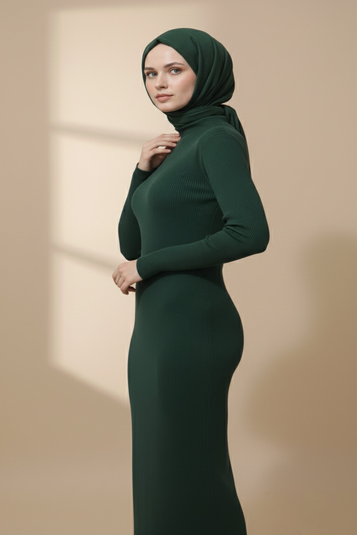 Balıkçı Yaka Yeşil Uzun Tesettür Elbise