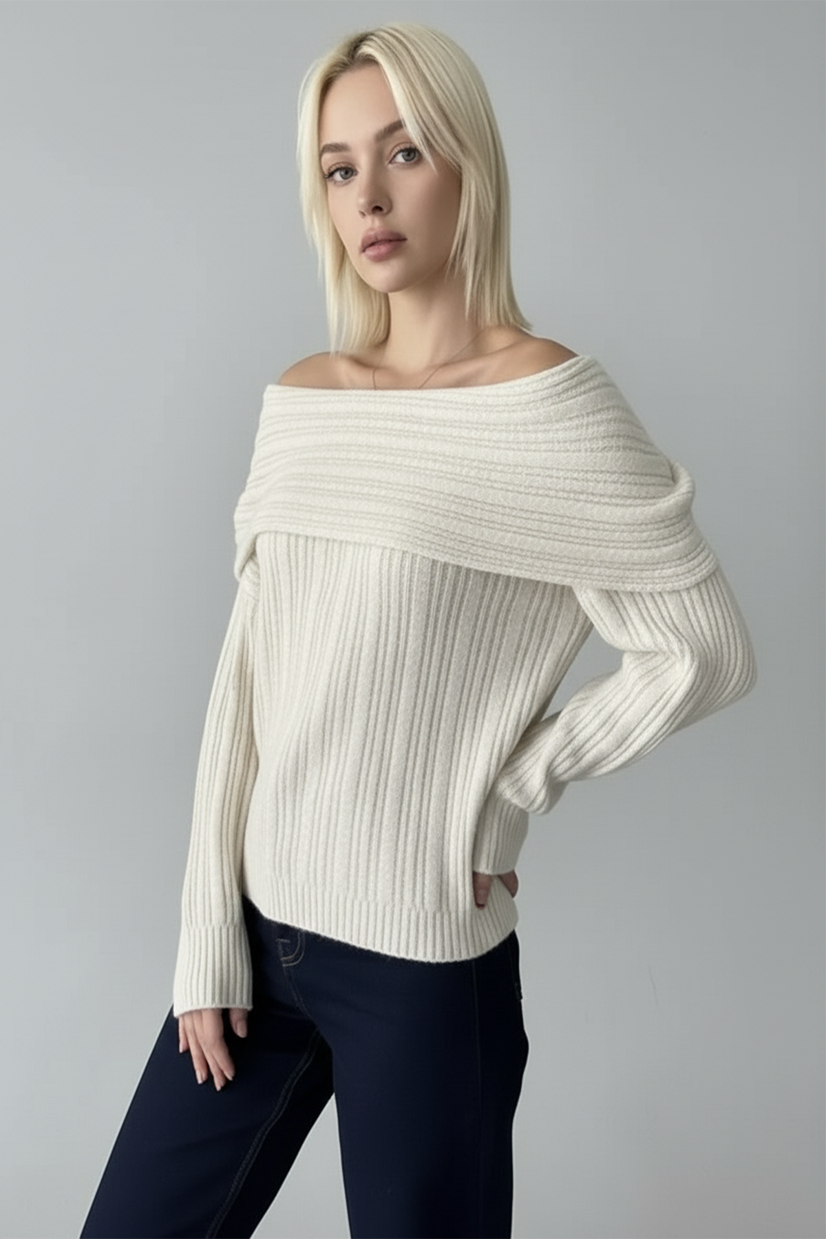 Fitilli Krem Rengi Madonna Yaka Kazak