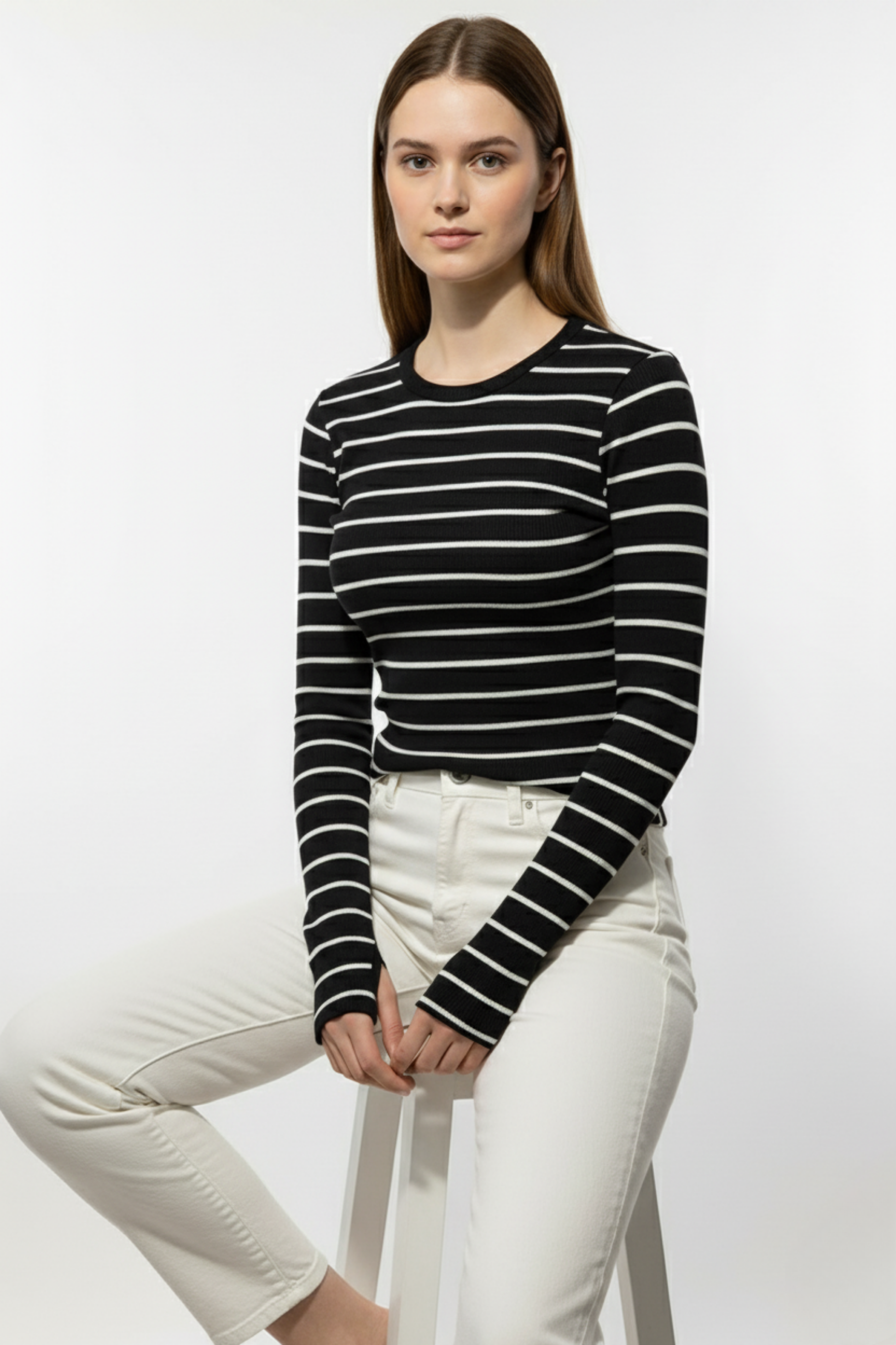 Kadın Siyah Çizgili Parmak Geçmeli Bluz