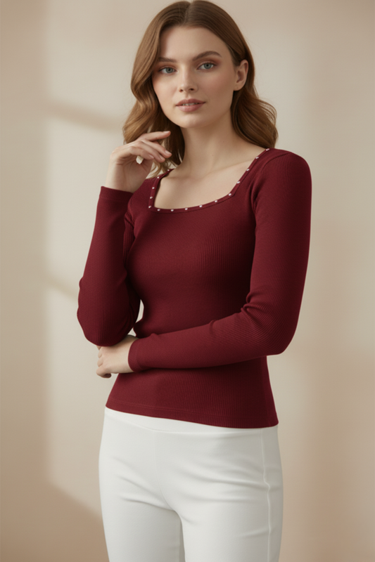 Kare Yaka İnci Çakmalı Fitilli Kaşkorse Bluz - Bordo
