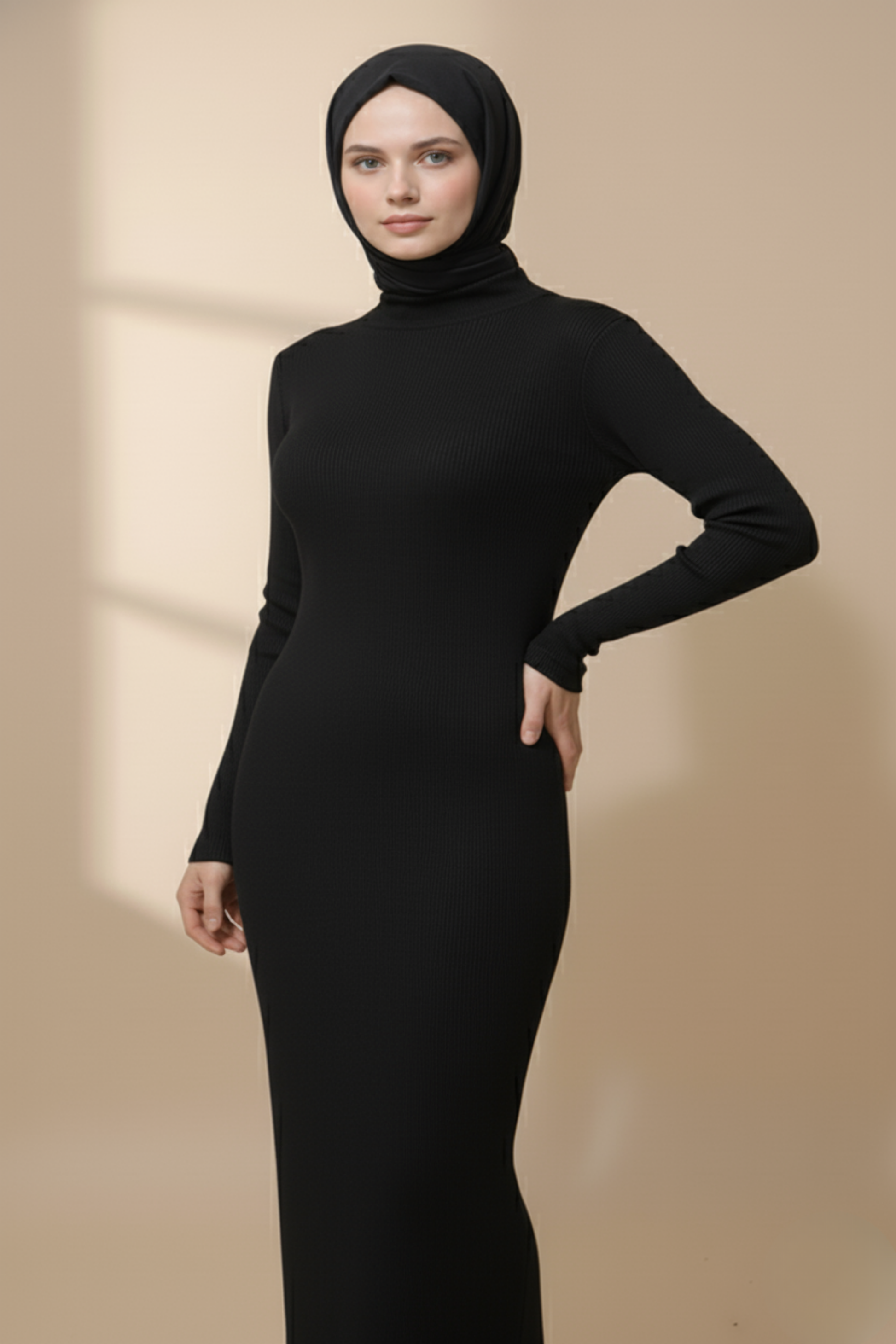 Balıkçı Yaka Siyah Uzun Elbise Tesettür