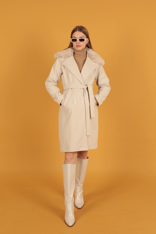 Kürk Detay Kadın Ekru Kaşe Kaban