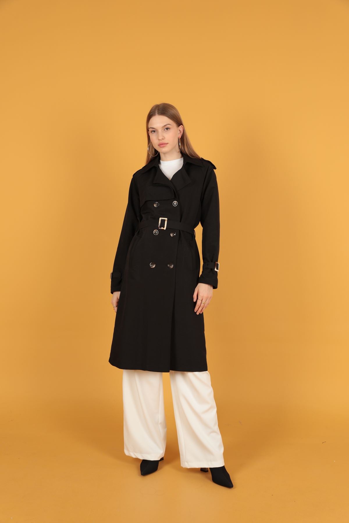 Tokalı kadın Siyah Trençkot