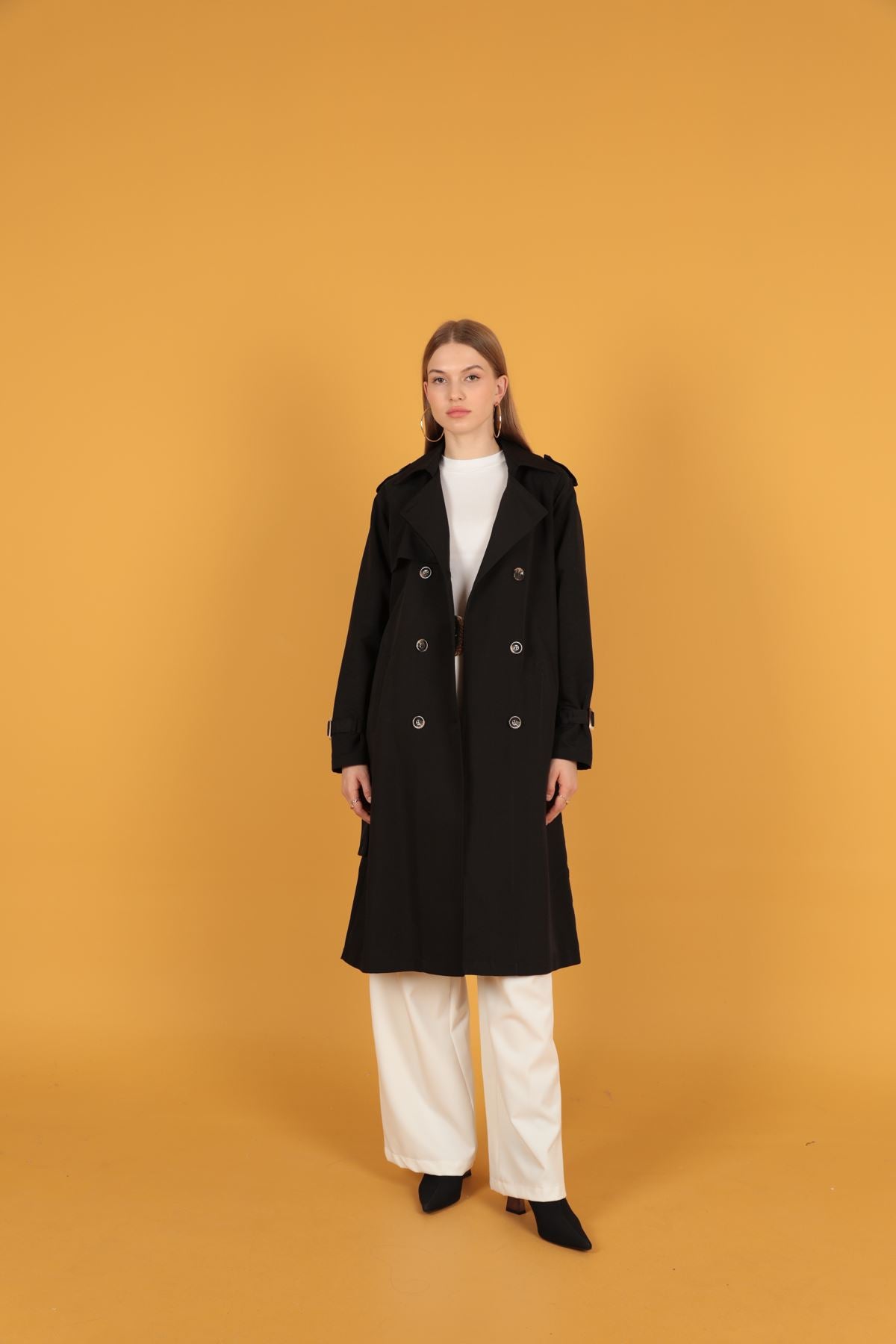 Tokalı kadın Siyah Trençkot