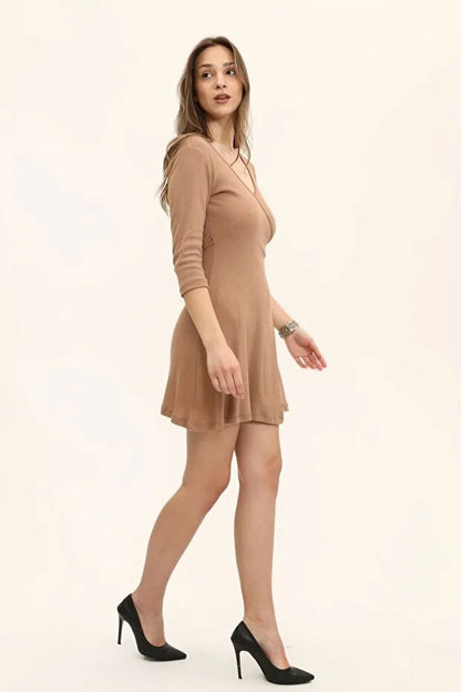 Kadın Açık Kahve Renkli Belden Bağlamalı Örme Kruvaze Elbise