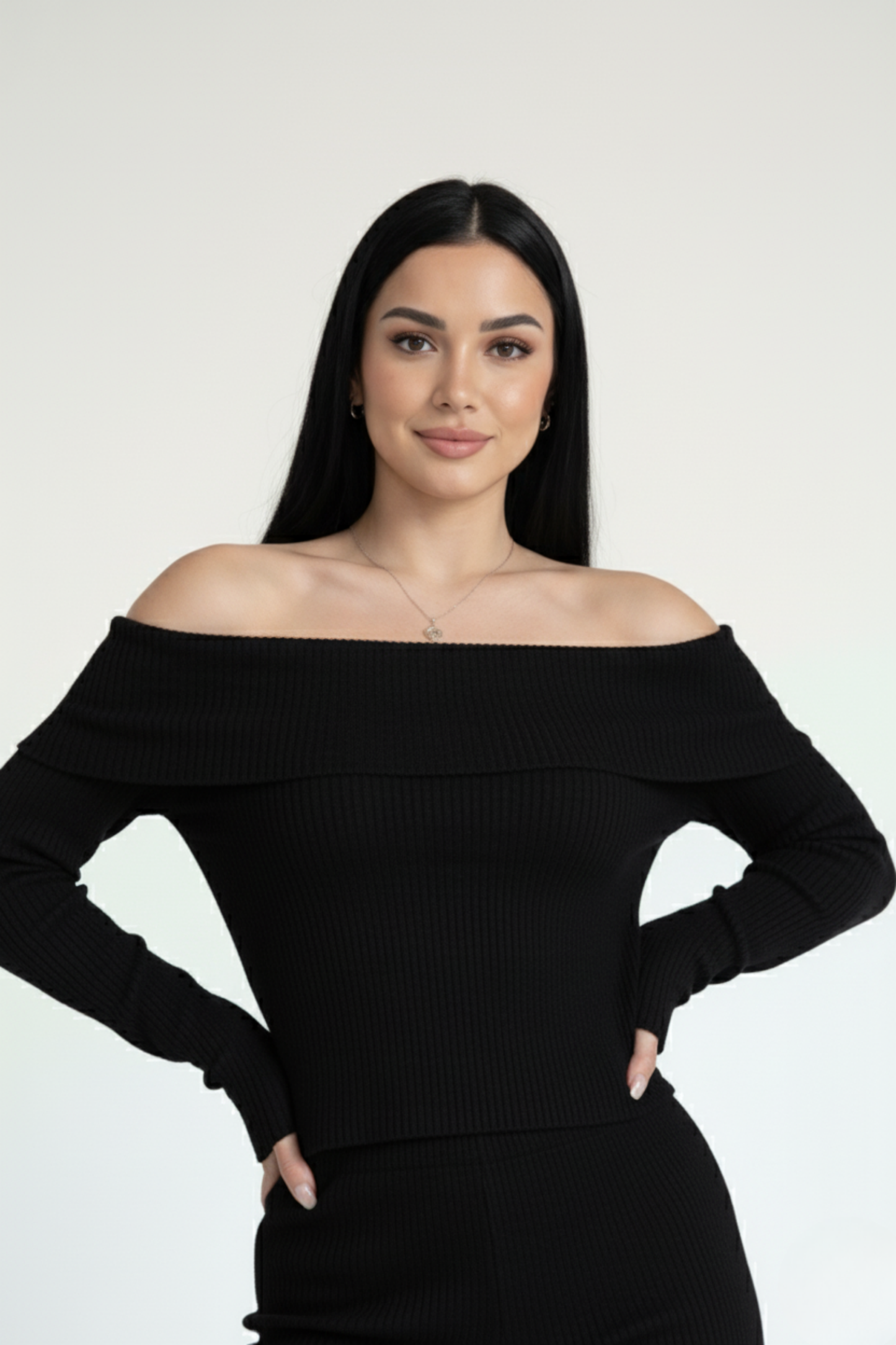 Kadın Madonna Yaka Siyah Alt Üst Takım