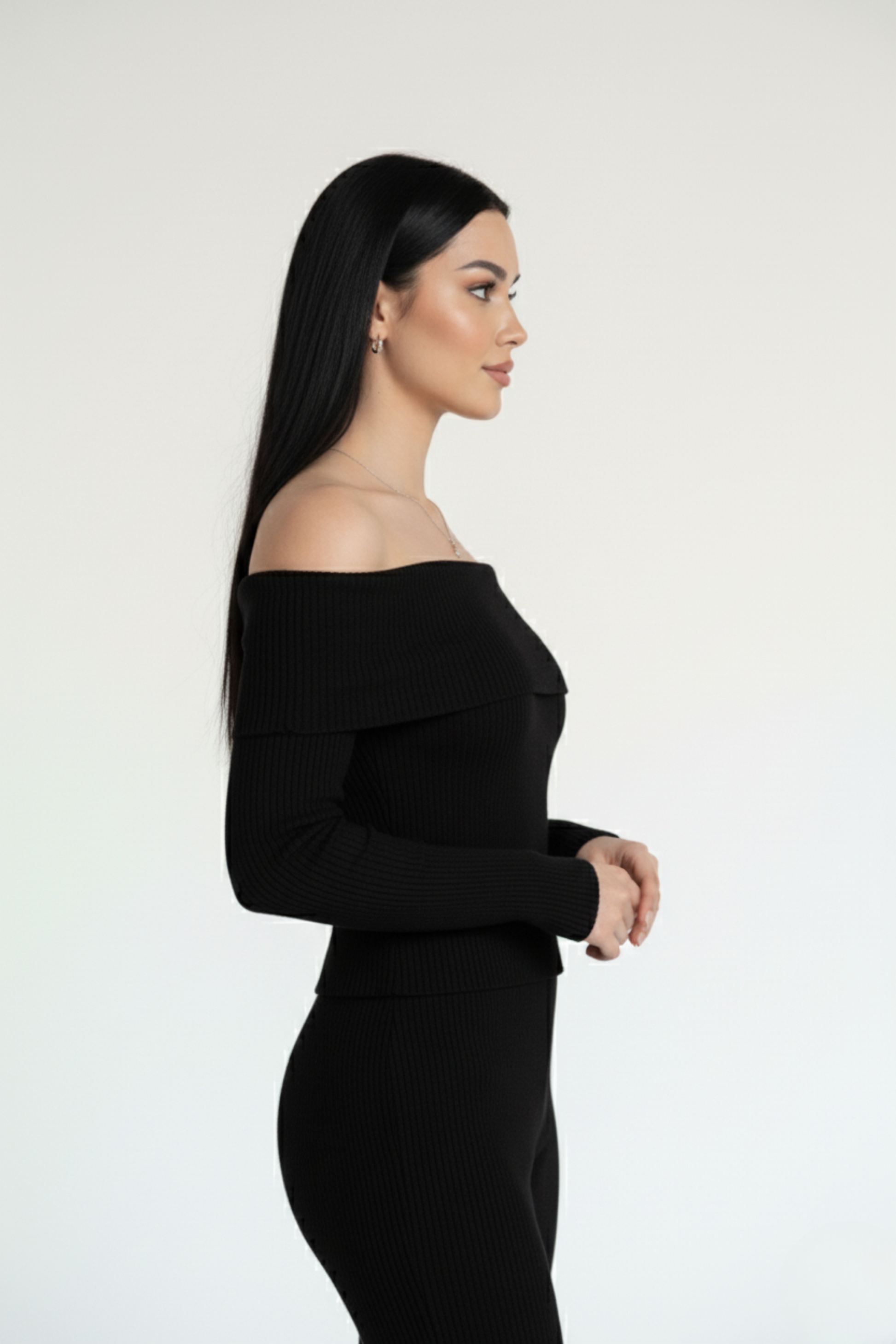 Kadın Madonna Yaka Siyah Alt Üst Takım