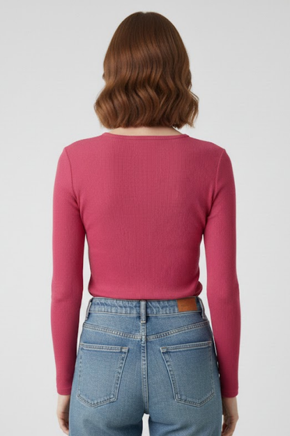 Kadın Pembe Pamuklu Kaşkorse Pencere Yaka Cut Out Detaylı Uzun Kollu Slim Fit Bluz