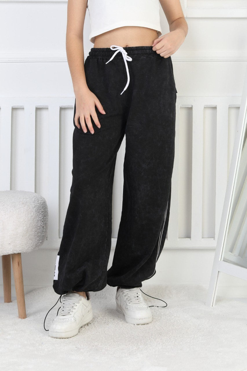 İki İplik Yıkamalı Dik Çizgili Baskılı Kız Çocuk Eşofman Altı