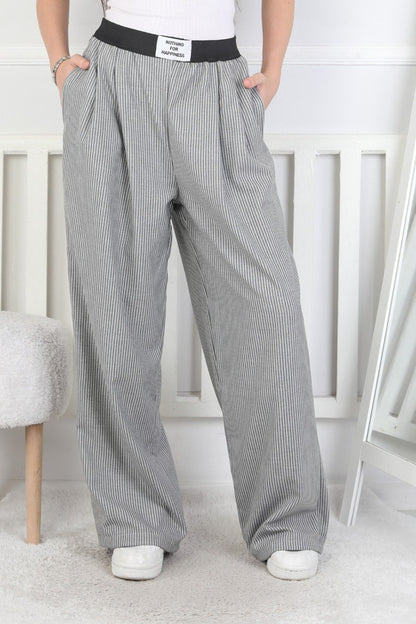 Bol Paça Dik Çizgili Kız Çocuk Eşofman Altı