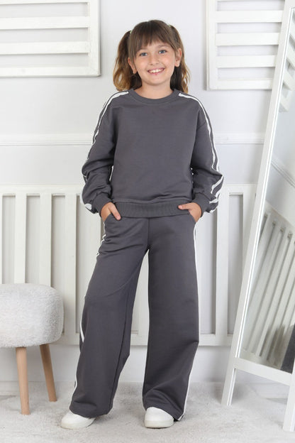 İki İplik Güpürlü Çizgili Kız Çocuk Takım