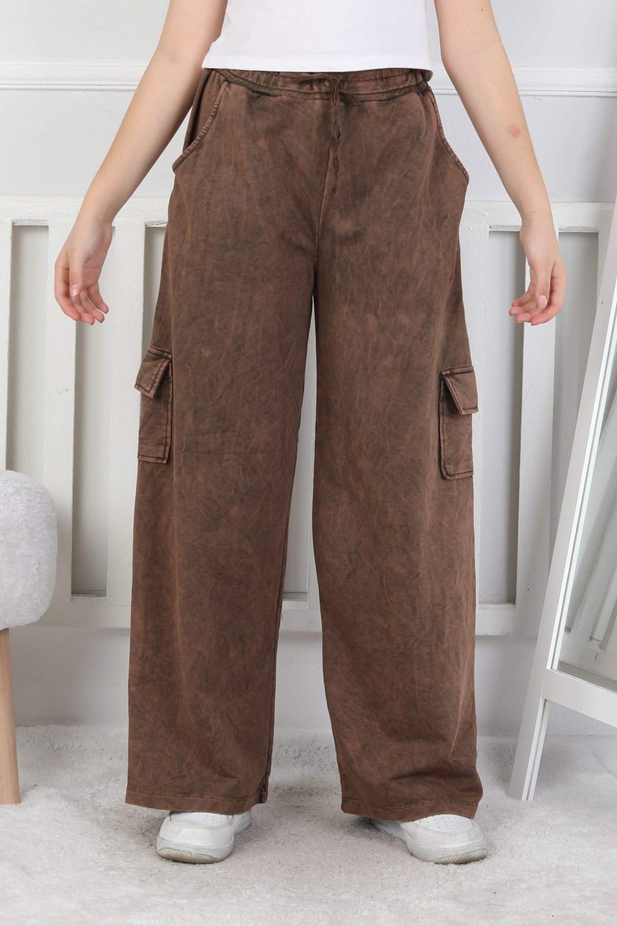 İki İplik Yıkamalı Kargo Çepli Kız Çocuk Kahverengi Eşofman Altı