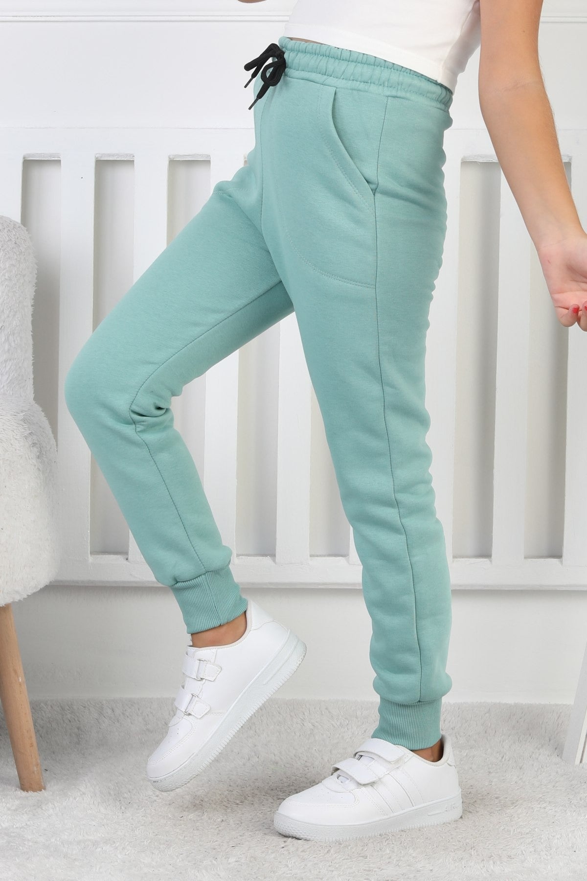 Şardonlu 3 İplik Düz Kız Çocuk Yeşil Eşofman Altı