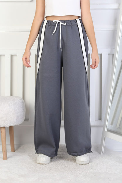 Üç İplik Şardonlu Çapraz Çizgili Bol Paça Kız Çocuk Eşofman Altı