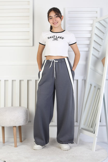 Üç İplik Şardonlu Çapraz Çizgili Bol Paça Kız Çocuk Eşofman Altı