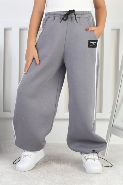 Üç İplik Şardonlu Bol Paça Dik Çizgili Kız Çocuk Eşofman Altı