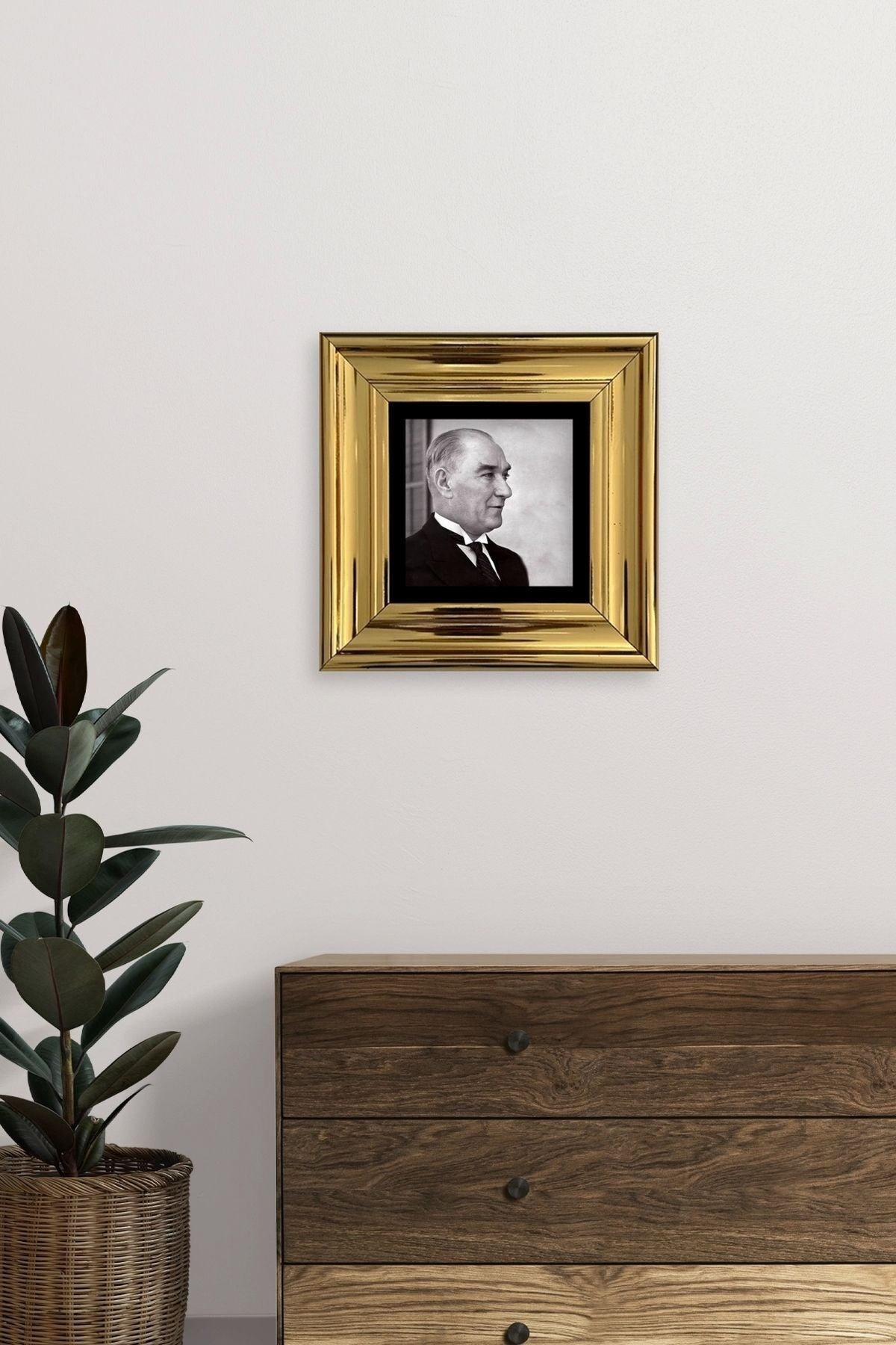 Atatürk Çerçeveli Taş Tablo 20 cm