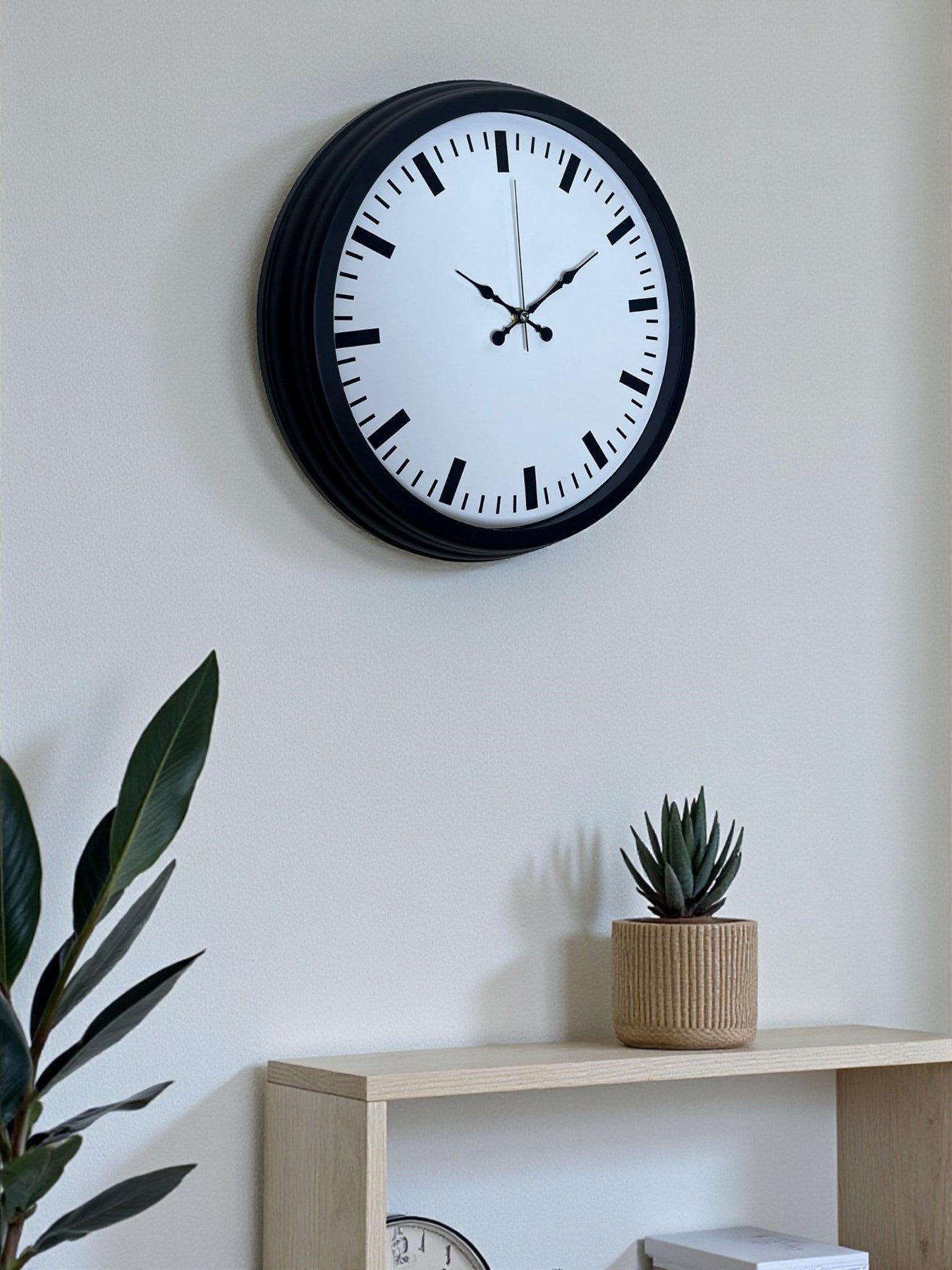 Black & White Baseline 40 Cm Metal Duvar Saati