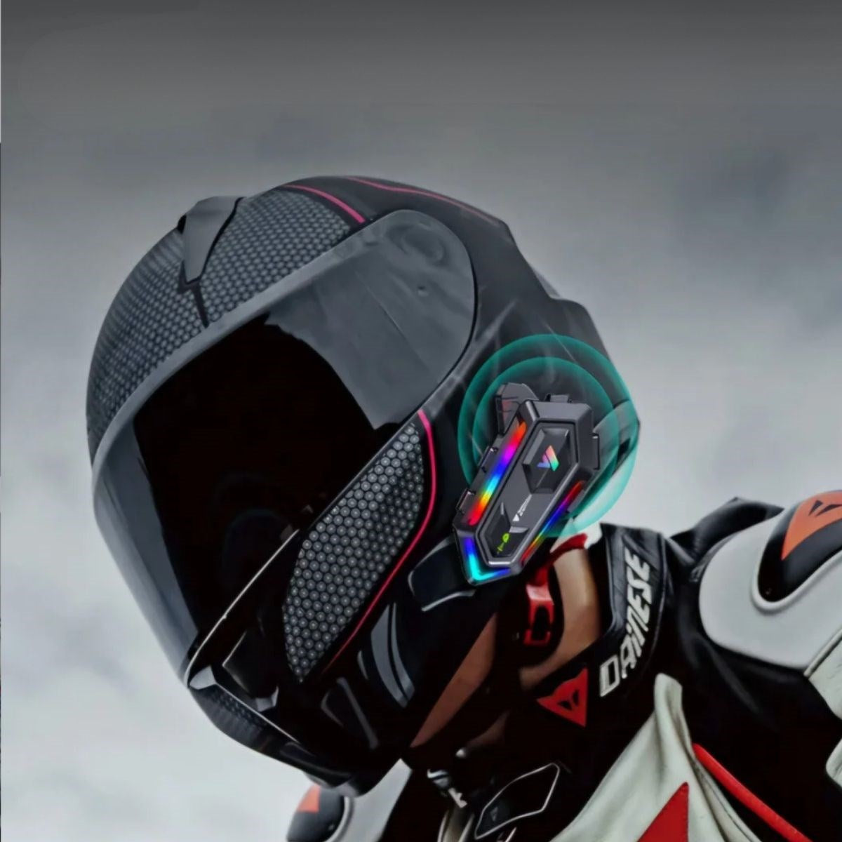 BUFFER® Y20 Motorsikletler İçin Kablosuz Bluetooth Kulaklıklı – Suya Dayanıklı, Uzun Ömürlü Batarya, Gürültü Engelleme Özellikli Kask Kulaklığı