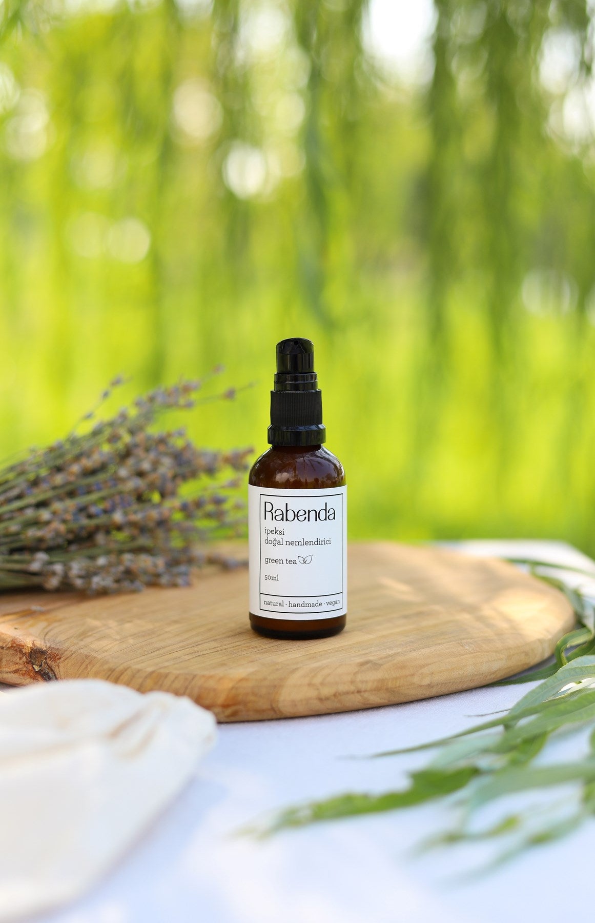 İpeksi Doğal Nemlendirici Yaşlanma Ve Leke Karşıtı Bakım