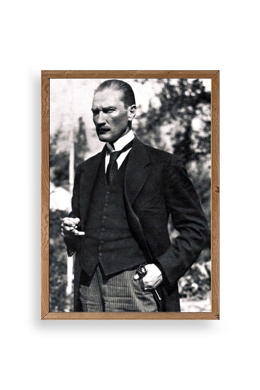 Atatürk Ahşap Çerçeveli Tablo 17 x 23